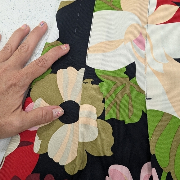 Talbots Pure Silk Multicolor Floral Print A-Line Skirt Below Knee Length 12 - Picture 9 of 11
